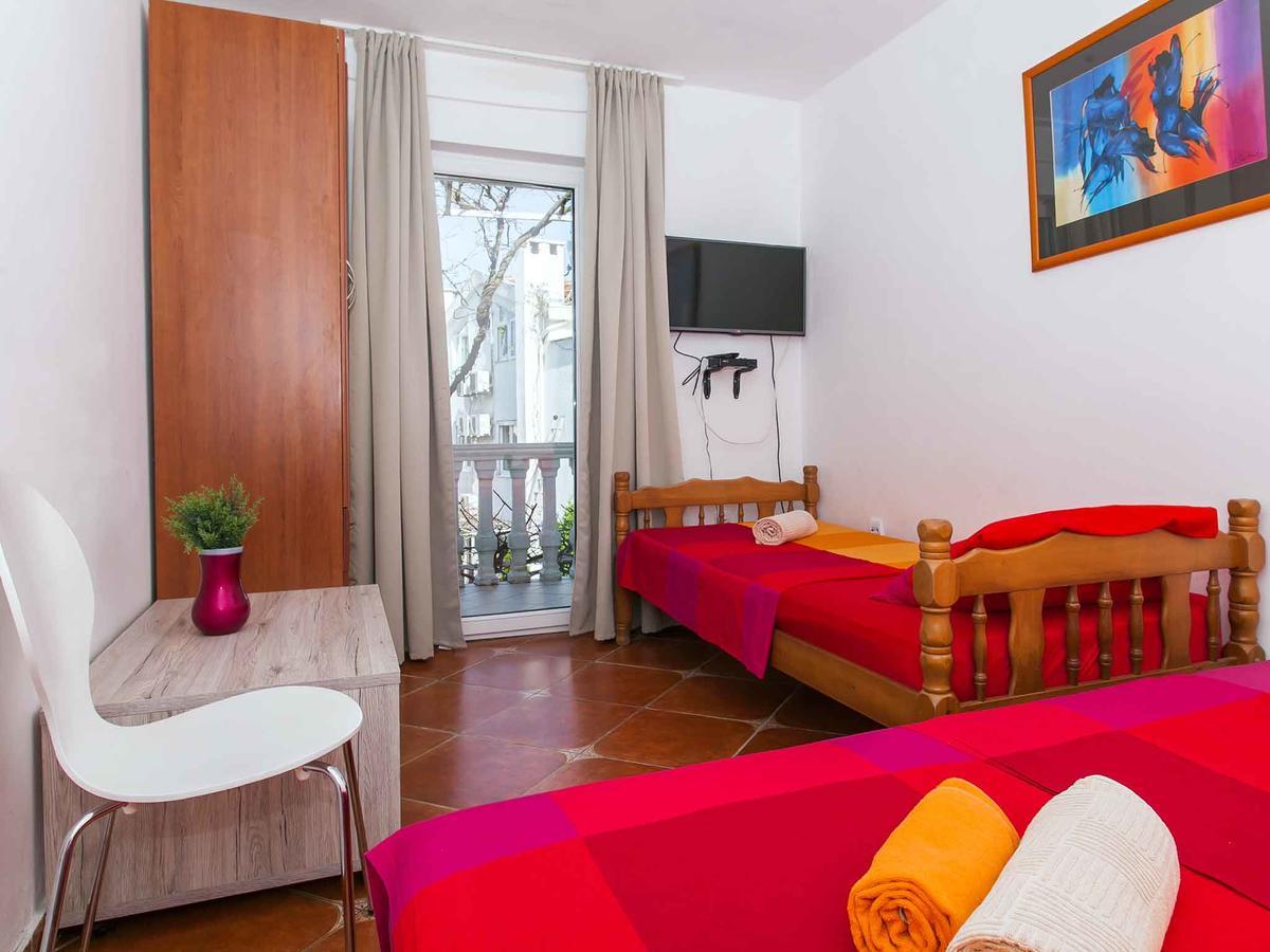 Maki Apartments - Plavi Horizonti Beach تيفات المظهر الخارجي الصورة