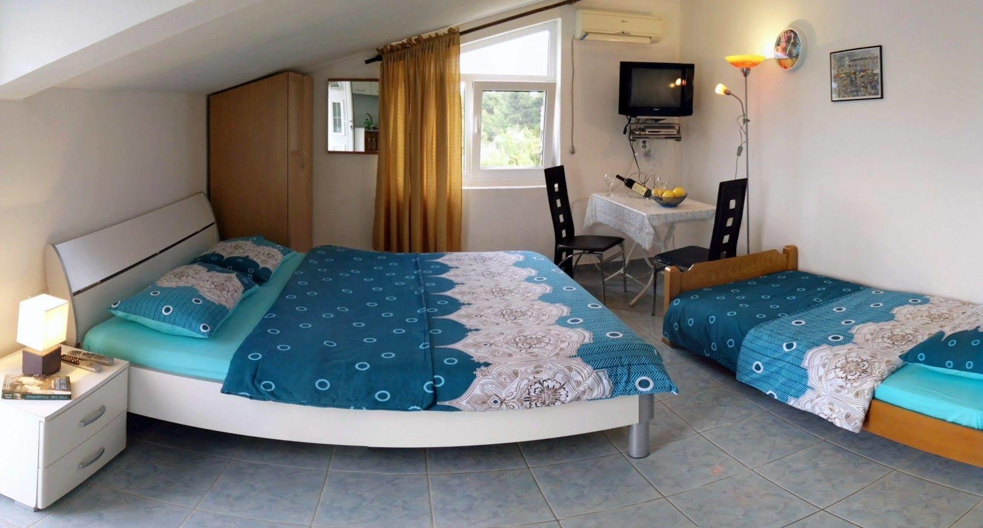 Maki Apartments - Plavi Horizonti Beach تيفات المظهر الخارجي الصورة