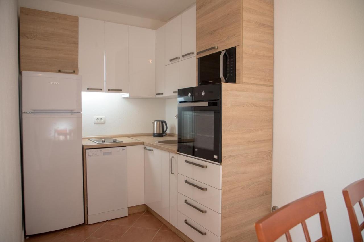 Maki Apartments - Plavi Horizonti Beach تيفات المظهر الخارجي الصورة